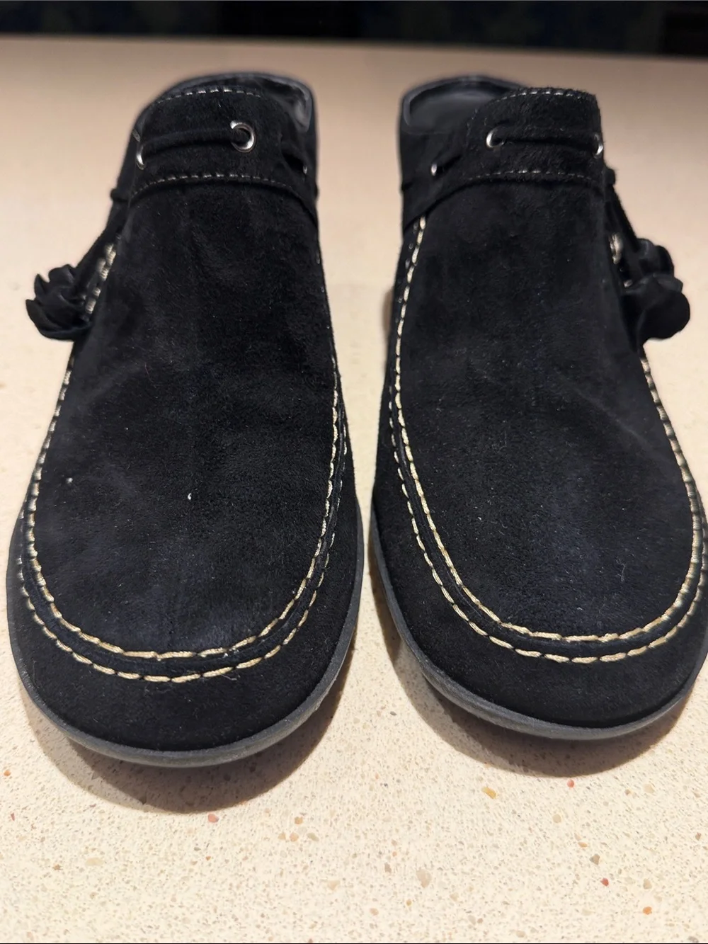 me too Black Suede Slip-On Moccasin Loafers Size 9 USA